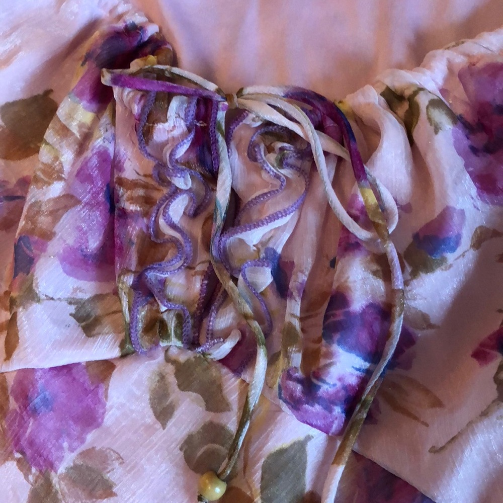 Spring dress - Picture 2 of 4